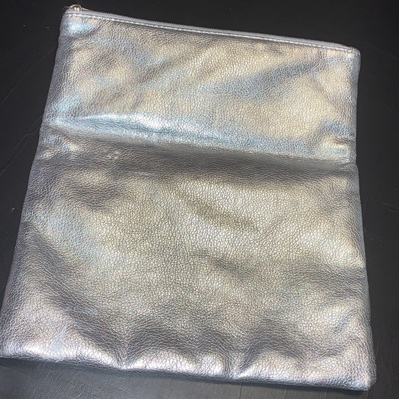 Victoria’s Secret Angel Bag - Picture 4 of 7